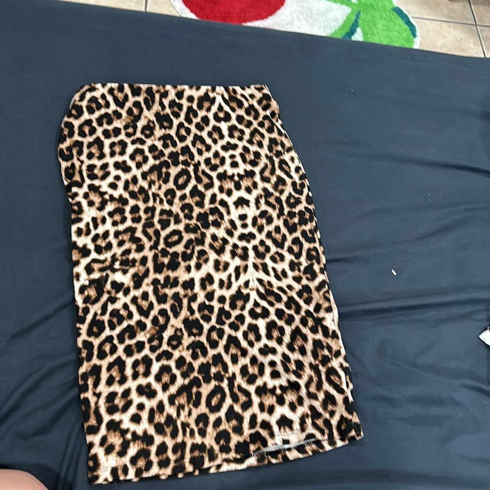 leopard print set - Picture 2 of 2